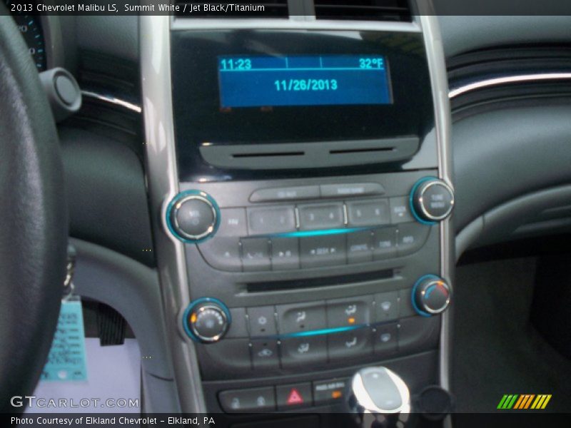 Summit White / Jet Black/Titanium 2013 Chevrolet Malibu LS