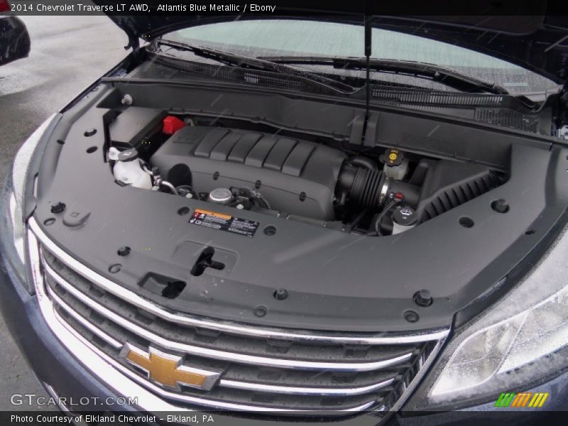 Atlantis Blue Metallic / Ebony 2014 Chevrolet Traverse LT AWD