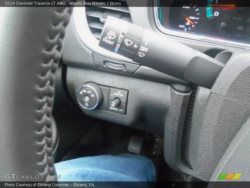 Atlantis Blue Metallic / Ebony 2014 Chevrolet Traverse LT AWD