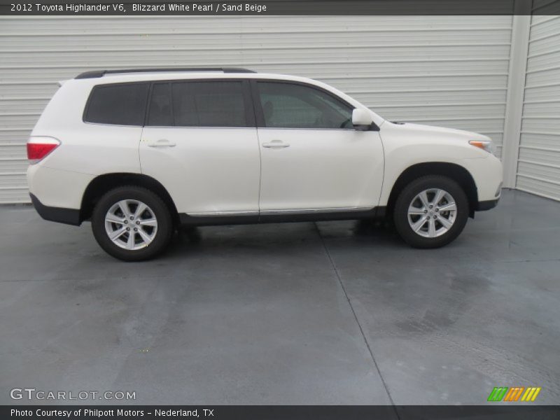 Blizzard White Pearl / Sand Beige 2012 Toyota Highlander V6
