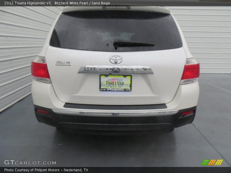 Blizzard White Pearl / Sand Beige 2012 Toyota Highlander V6