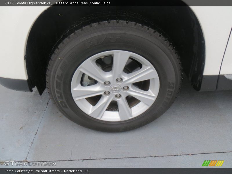 Blizzard White Pearl / Sand Beige 2012 Toyota Highlander V6