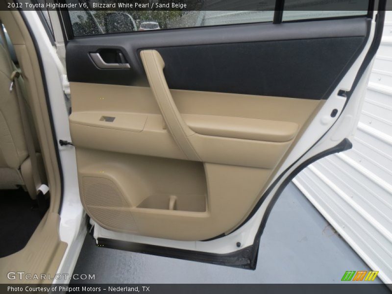 Blizzard White Pearl / Sand Beige 2012 Toyota Highlander V6