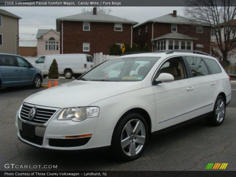 Front 3/4 View of 2008 Passat Komfort Wagon