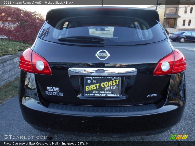 Wicked Black / Black 2011 Nissan Rogue S AWD
