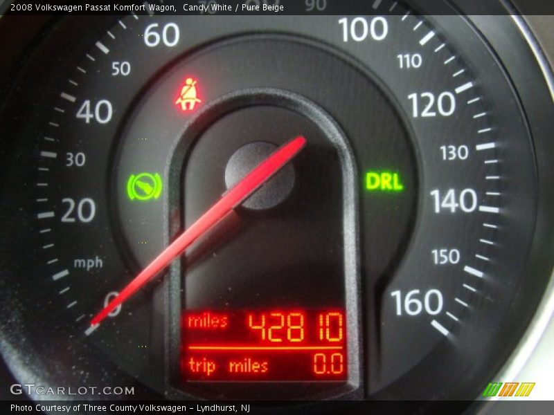 Candy White / Pure Beige 2008 Volkswagen Passat Komfort Wagon