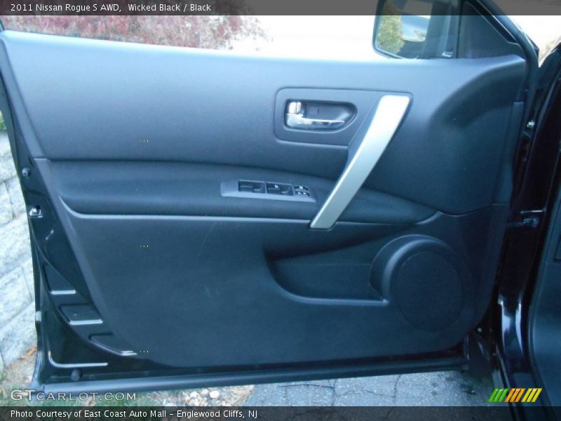 Wicked Black / Black 2011 Nissan Rogue S AWD