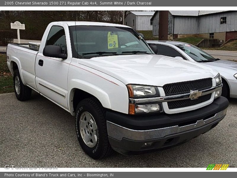 Front 3/4 View of 2005 Silverado 1500 Z71 Regular Cab 4x4