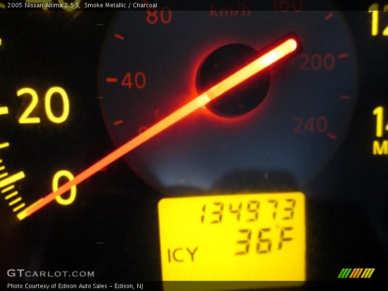Smoke Metallic / Charcoal 2005 Nissan Altima 2.5 S