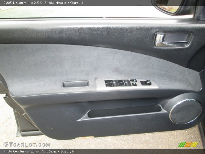 Smoke Metallic / Charcoal 2005 Nissan Altima 2.5 S
