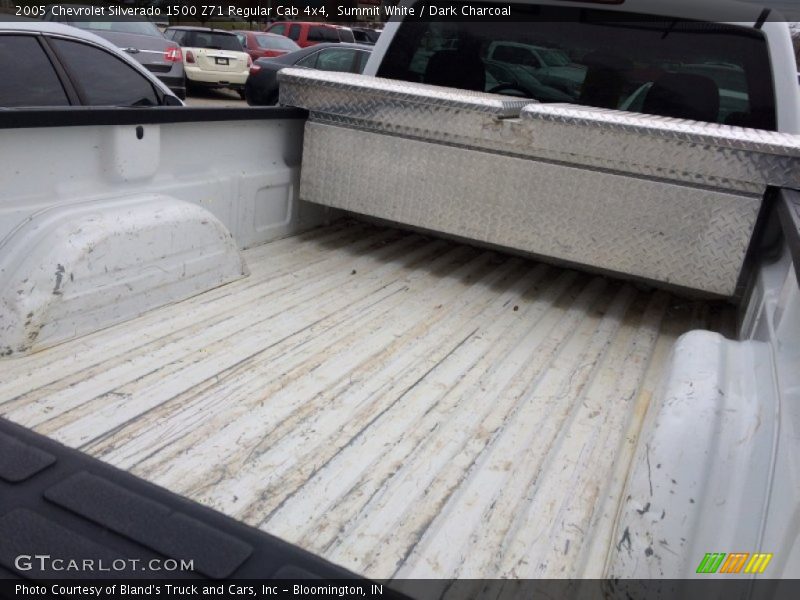 Summit White / Dark Charcoal 2005 Chevrolet Silverado 1500 Z71 Regular Cab 4x4