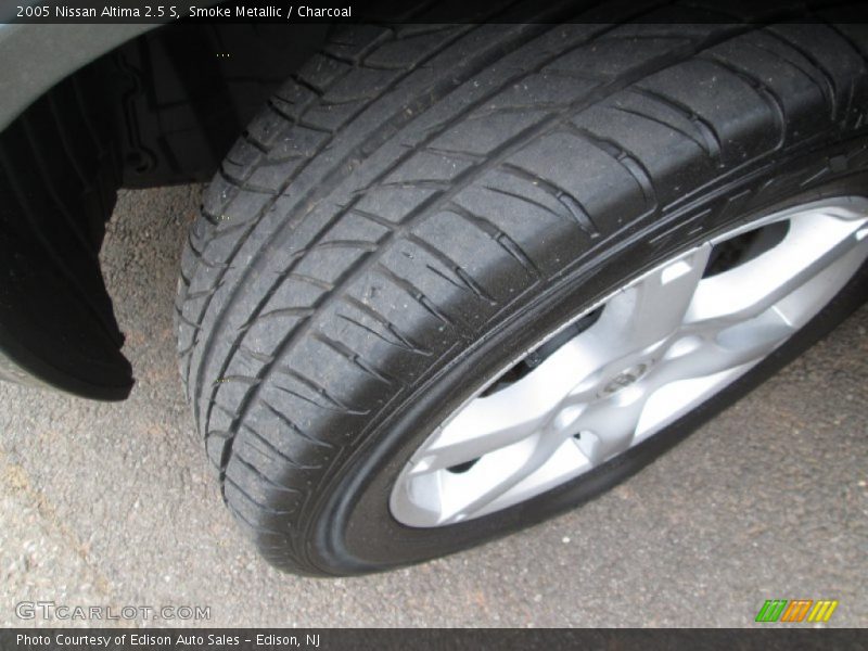 Smoke Metallic / Charcoal 2005 Nissan Altima 2.5 S