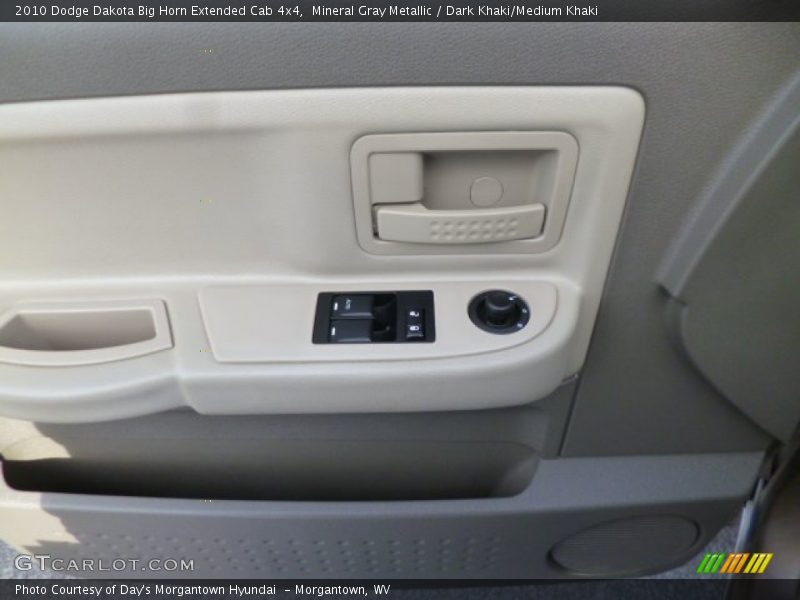 Mineral Gray Metallic / Dark Khaki/Medium Khaki 2010 Dodge Dakota Big Horn Extended Cab 4x4
