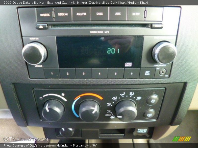 Mineral Gray Metallic / Dark Khaki/Medium Khaki 2010 Dodge Dakota Big Horn Extended Cab 4x4