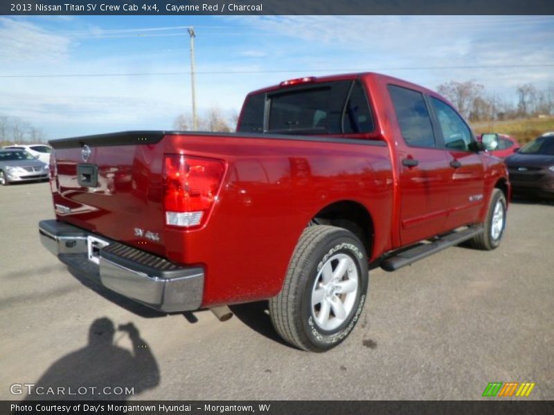  2013 Titan SV Crew Cab 4x4 Cayenne Red