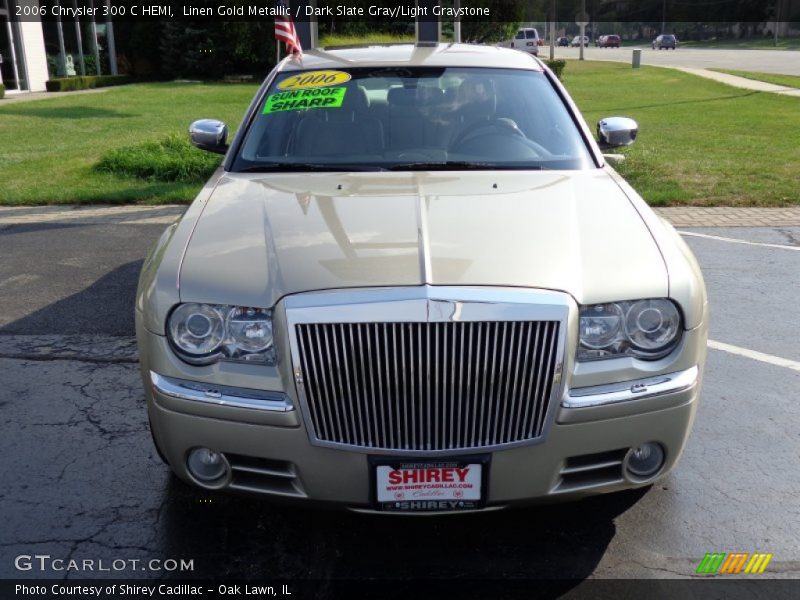 Linen Gold Metallic / Dark Slate Gray/Light Graystone 2006 Chrysler 300 C HEMI