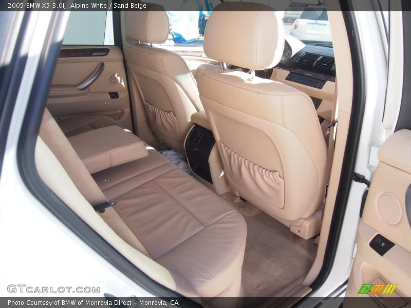 Alpine White / Sand Beige 2005 BMW X5 3.0i