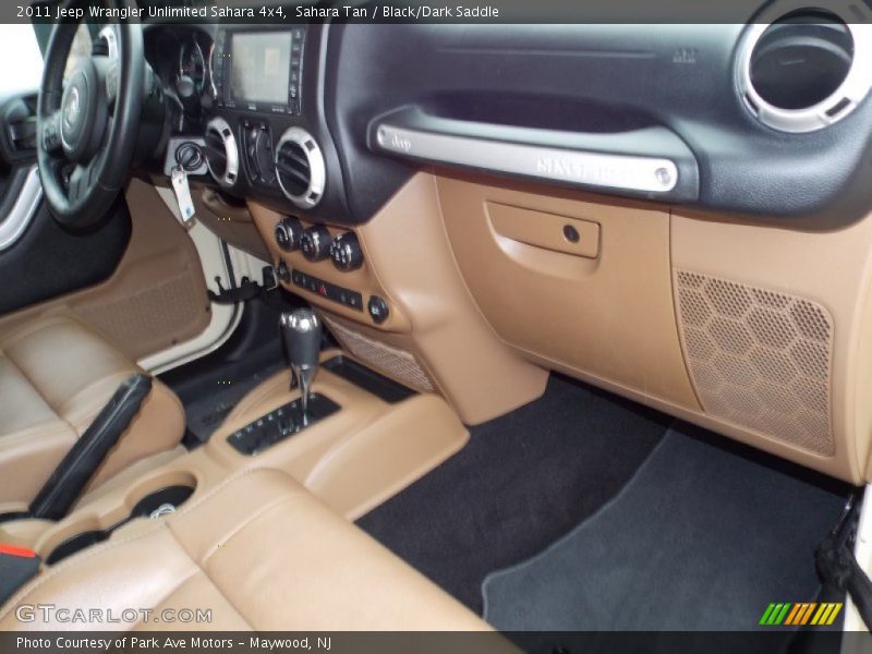 Sahara Tan / Black/Dark Saddle 2011 Jeep Wrangler Unlimited Sahara 4x4