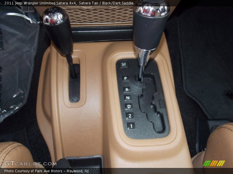  2011 Wrangler Unlimited Sahara 4x4 4 Speed Automatic Shifter