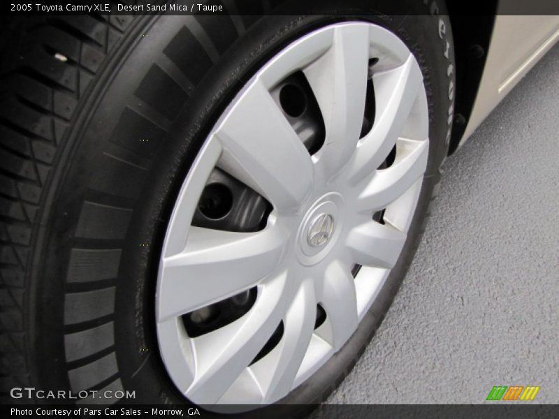 Desert Sand Mica / Taupe 2005 Toyota Camry XLE