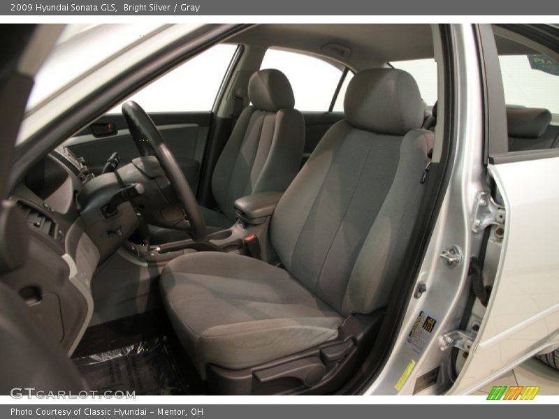 Bright Silver / Gray 2009 Hyundai Sonata GLS