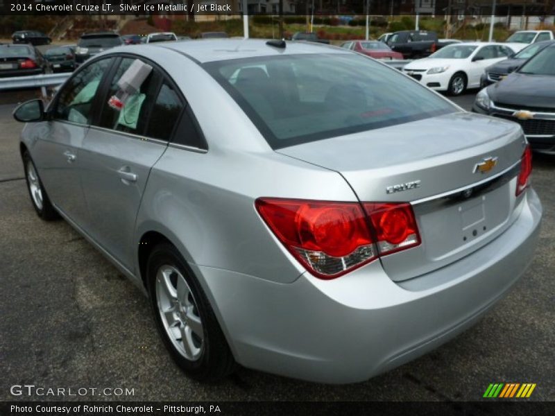 Silver Ice Metallic / Jet Black 2014 Chevrolet Cruze LT