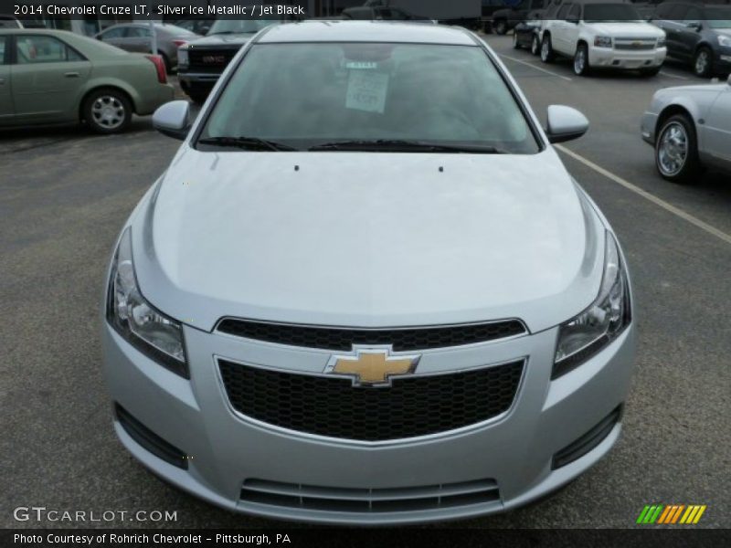 Silver Ice Metallic / Jet Black 2014 Chevrolet Cruze LT