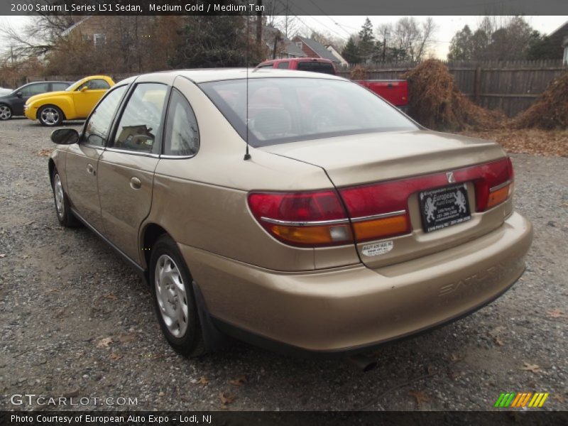 Medium Gold / Medium Tan 2000 Saturn L Series LS1 Sedan