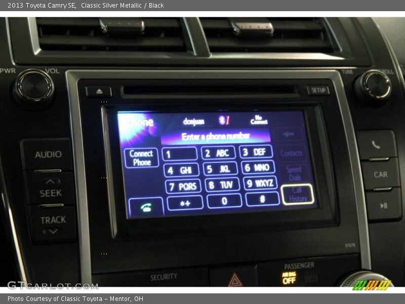 Classic Silver Metallic / Black 2013 Toyota Camry SE