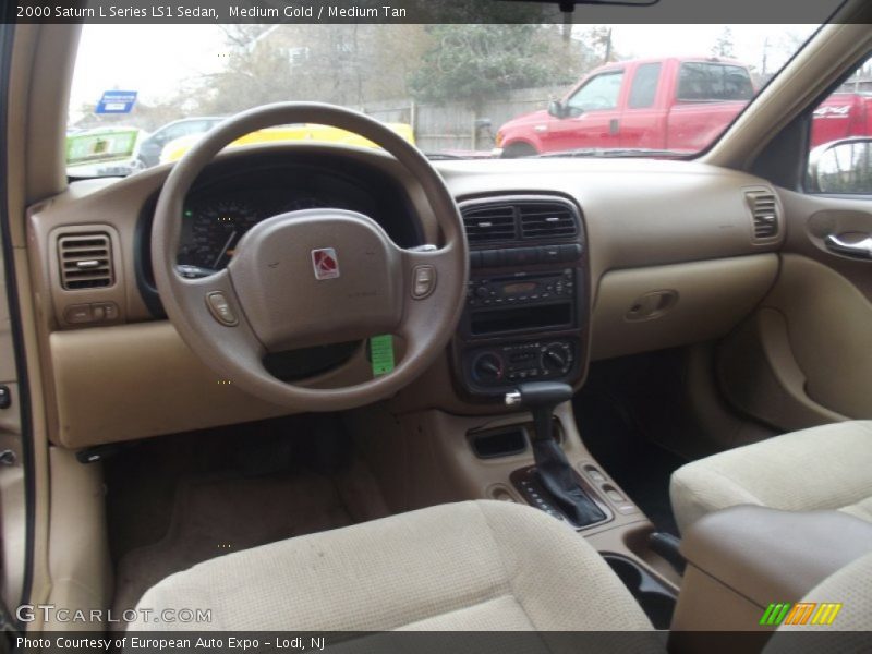 Medium Gold / Medium Tan 2000 Saturn L Series LS1 Sedan