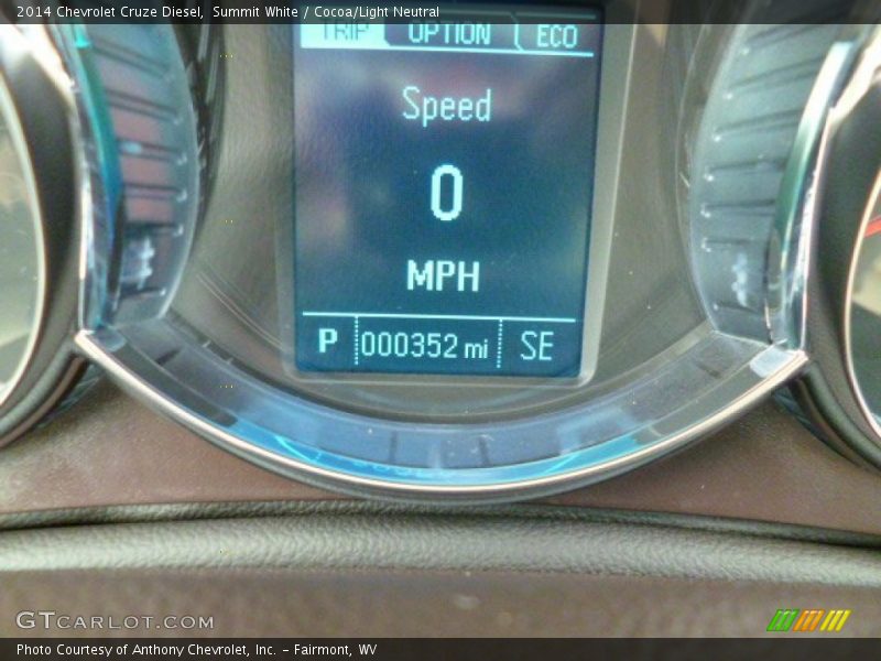 Summit White / Cocoa/Light Neutral 2014 Chevrolet Cruze Diesel