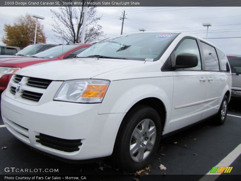 Stone White / Medium Slate Gray/Light Shale 2009 Dodge Grand Caravan SE