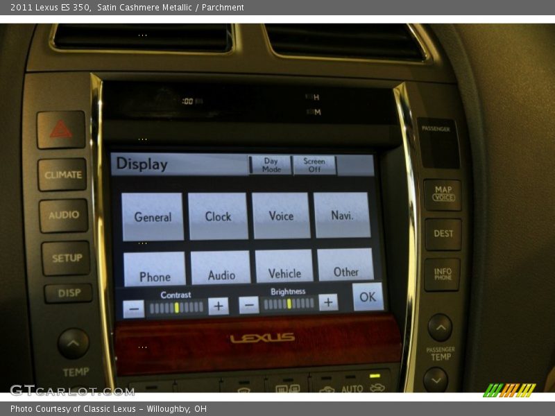Satin Cashmere Metallic / Parchment 2011 Lexus ES 350