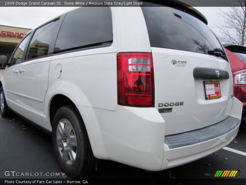 Stone White / Medium Slate Gray/Light Shale 2009 Dodge Grand Caravan SE
