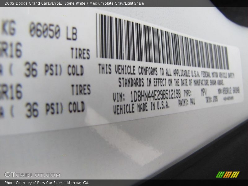 Stone White / Medium Slate Gray/Light Shale 2009 Dodge Grand Caravan SE