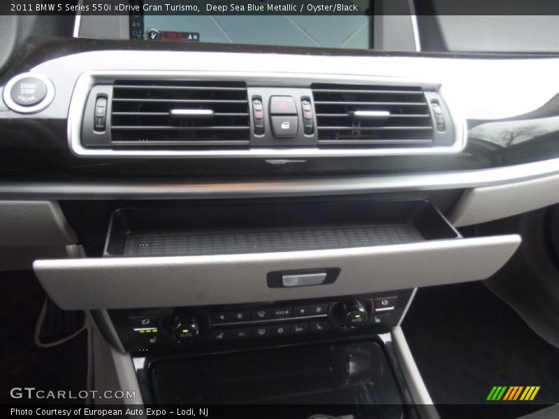 Deep Sea Blue Metallic / Oyster/Black 2011 BMW 5 Series 550i xDrive Gran Turismo