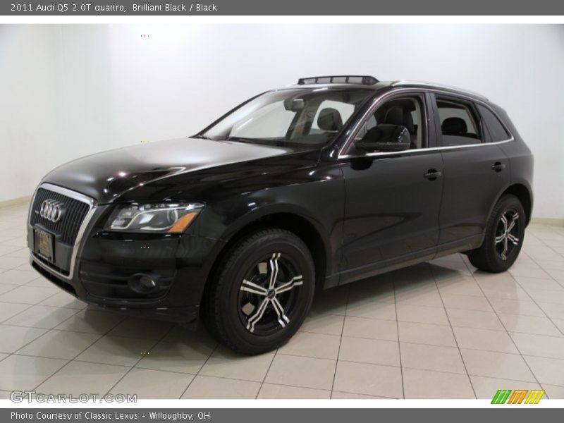 Brilliant Black / Black 2011 Audi Q5 2.0T quattro