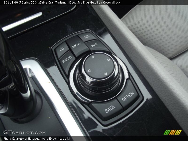 Deep Sea Blue Metallic / Oyster/Black 2011 BMW 5 Series 550i xDrive Gran Turismo