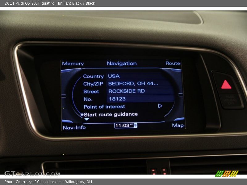 Brilliant Black / Black 2011 Audi Q5 2.0T quattro