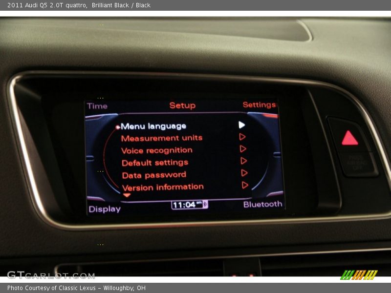 Brilliant Black / Black 2011 Audi Q5 2.0T quattro