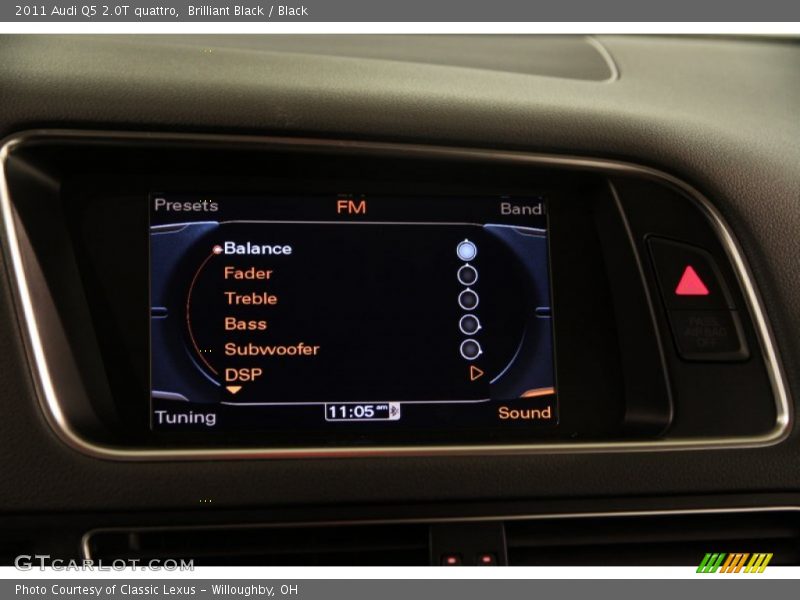 Brilliant Black / Black 2011 Audi Q5 2.0T quattro