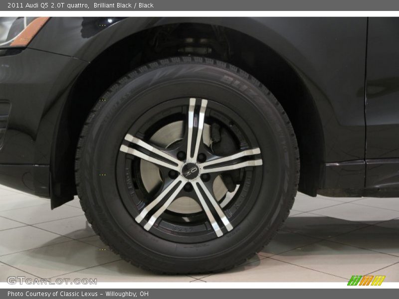 Brilliant Black / Black 2011 Audi Q5 2.0T quattro