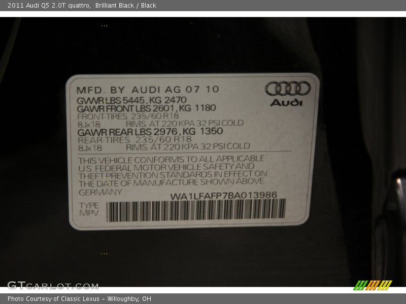 Brilliant Black / Black 2011 Audi Q5 2.0T quattro