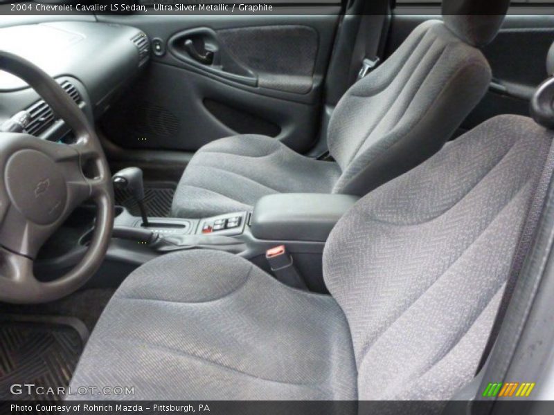 Ultra Silver Metallic / Graphite 2004 Chevrolet Cavalier LS Sedan