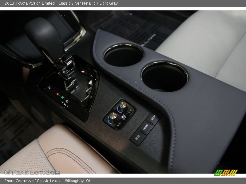 Classic Silver Metallic / Light Gray 2013 Toyota Avalon Limited