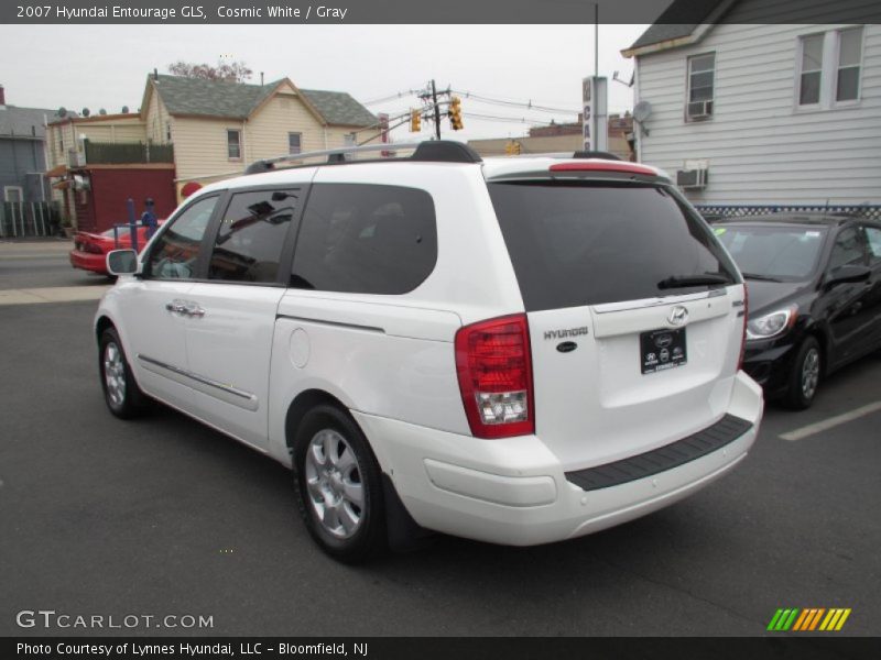 Cosmic White / Gray 2007 Hyundai Entourage GLS