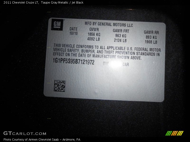 Taupe Gray Metallic / Jet Black 2011 Chevrolet Cruze LT