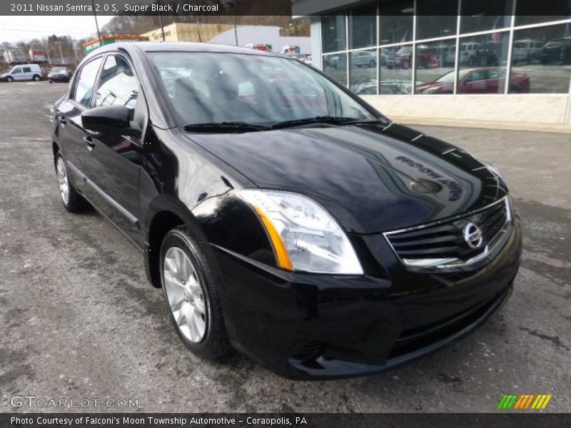 Super Black / Charcoal 2011 Nissan Sentra 2.0 S