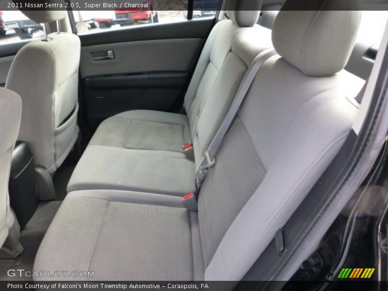 Super Black / Charcoal 2011 Nissan Sentra 2.0 S