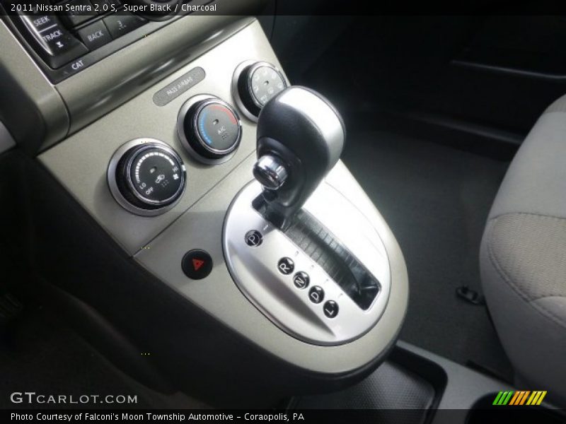 Super Black / Charcoal 2011 Nissan Sentra 2.0 S